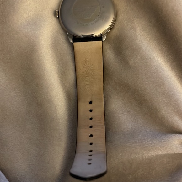 **SOLD ELSEWHERE** Emporior Armani - Unisex Black Watch w/ Silver Face - Picture 14 of 16